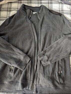 Men's Gray Full-Zip Sweater Jacket